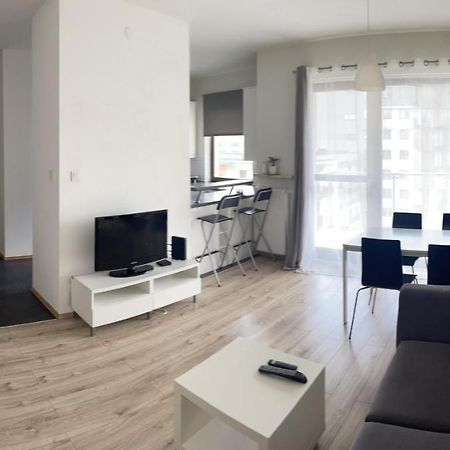 바르샤바 Apartament Obrzezna Airport 아파트 외부 사진